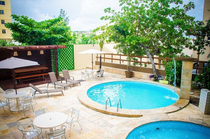 Imagen de la piscina del Hotel Ashisha. Foto 18