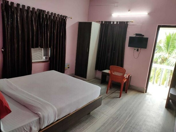 Imagen de la habitación del Hotel Ashiyana Inn. Foto 15