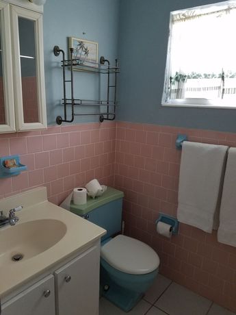 Imagen de la habitación del Hotel Ashley Brooke Beach Resort. Foto 12
