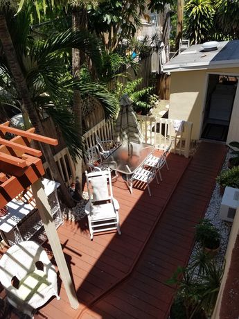 Imagen de la habitación del Hotel Ashley Brooke Beach Resort. Foto 14