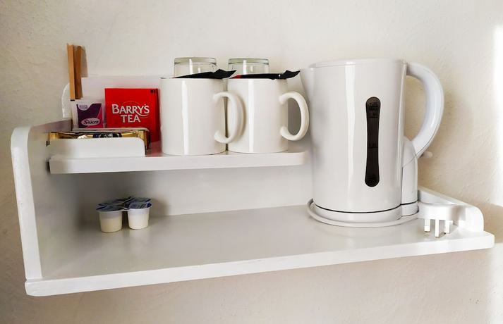 Imagen de la habitación del Hotel Ashley. Foto 6