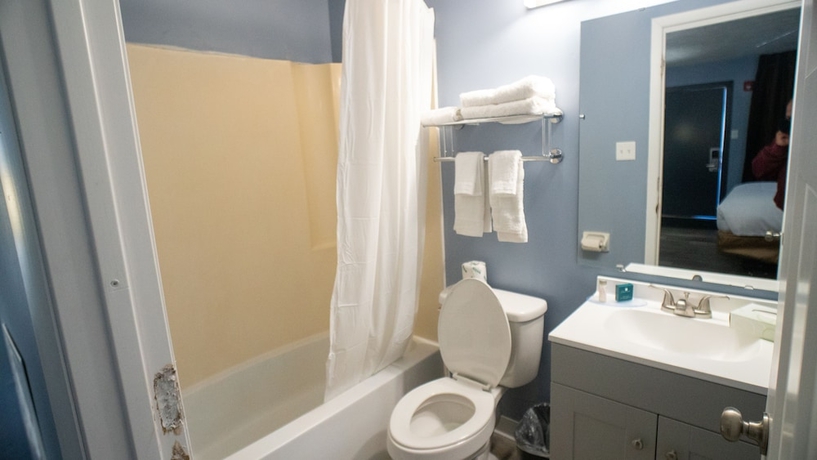 Imagen de la habitación del Hotel Ashley Motel. Foto 15
