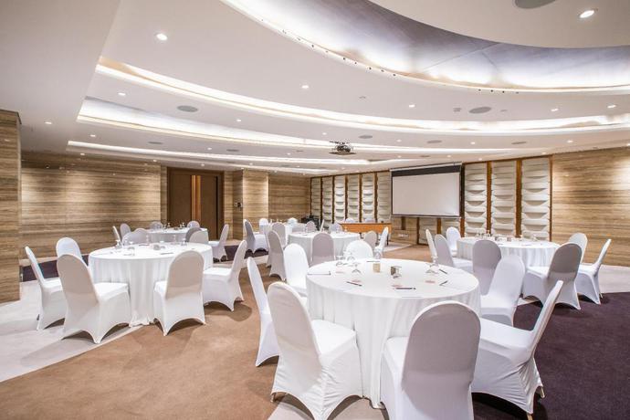Imagen de los interiores del Hotel Ashley Wahid Hasyim Jakarta, Yakarta. Foto 7