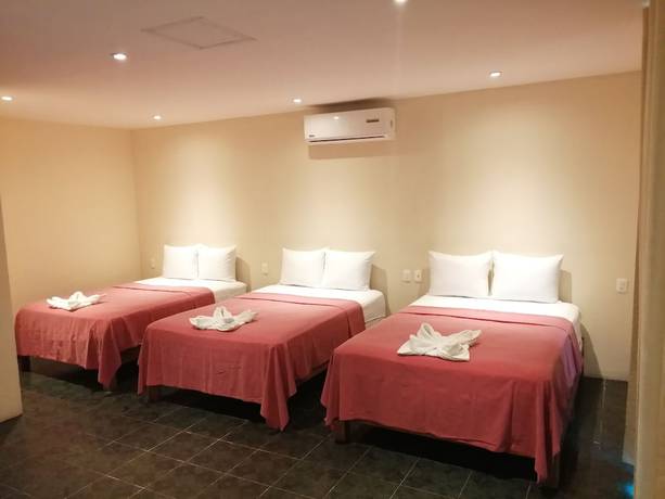 Imagen de la habitación del Hotel Ashly. Foto 3