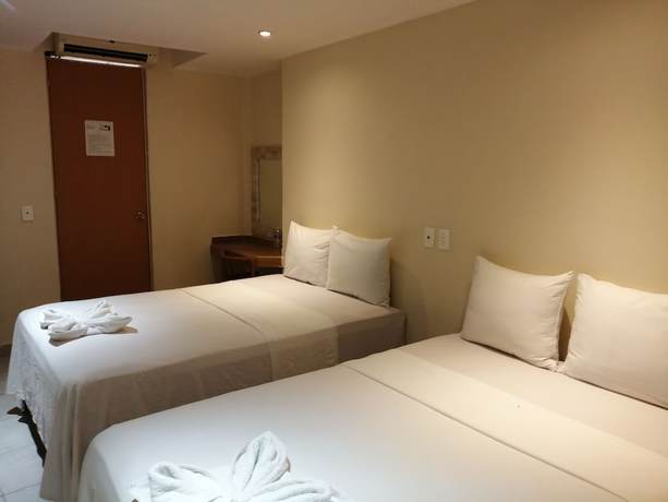 Imagen de la habitación del Hotel Ashly. Foto 12