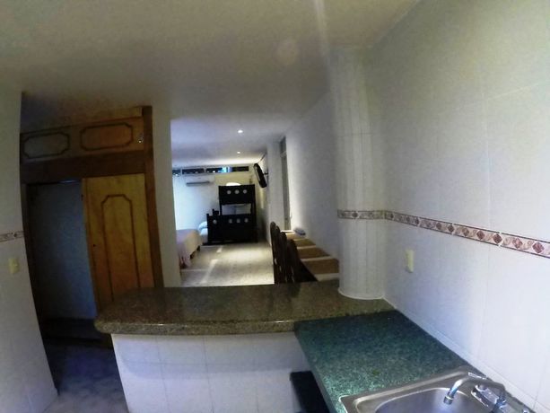 Imagen de la habitación del Hotel Ashly. Foto 14