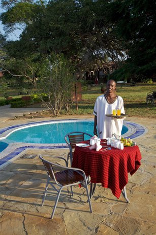 Imagen de la piscina del Hotel Ashnil Aruba Lodge. Foto 17