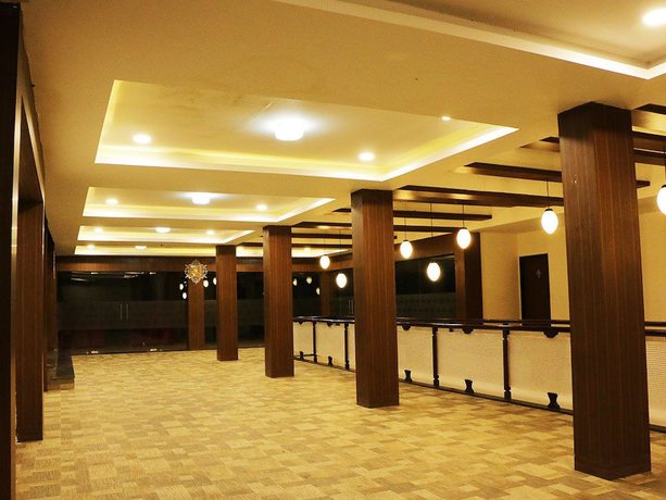 Imagen de los interiores del Hotel Ashray. Foto 18