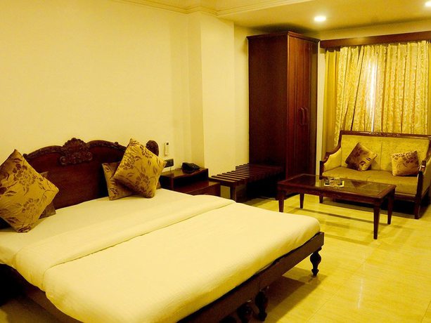 Imagen de la habitación del Hotel Ashray. Foto 11