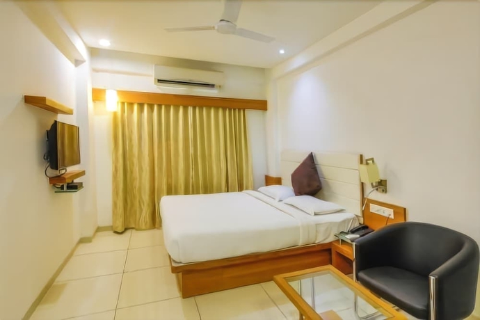 Imagen de la habitación del Hotel Ashray Inn. Foto 7