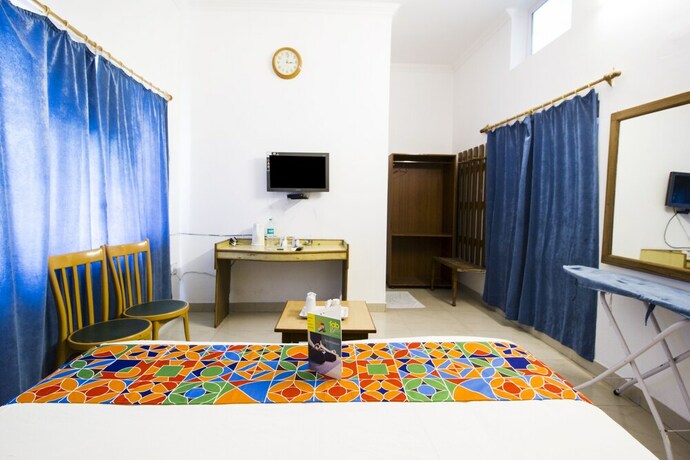 Imagen de la habitación del Hotel Ashrey. Foto 10