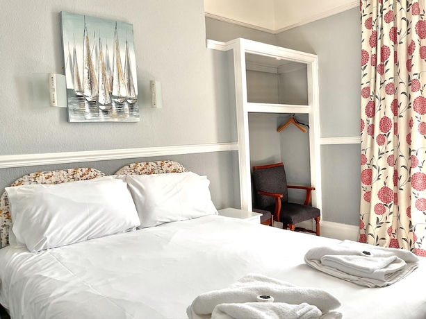 Imagen de la habitación del Hotel Ashton Court. Foto 3