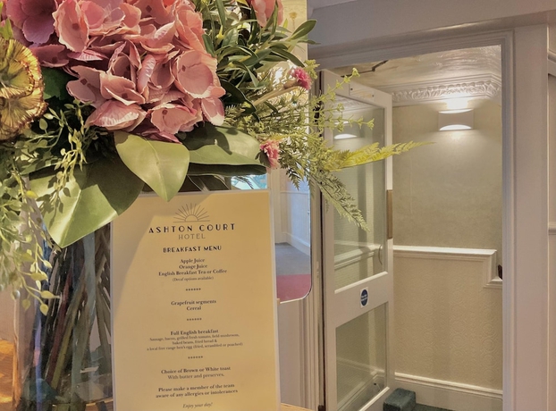 Imagen de los interiores del Hotel Ashton Court. Foto 14