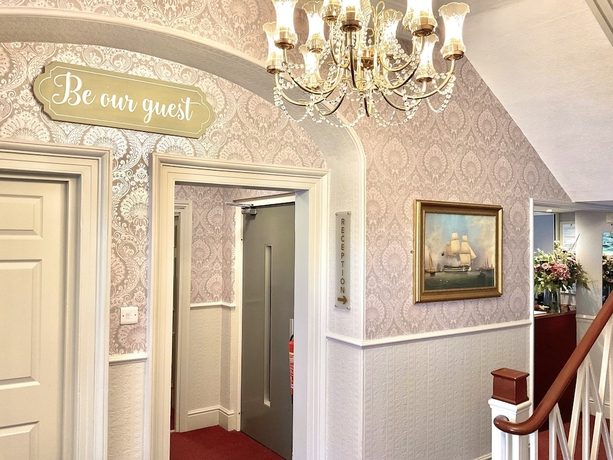 Imagen de los interiores del Hotel Ashton Court. Foto 18