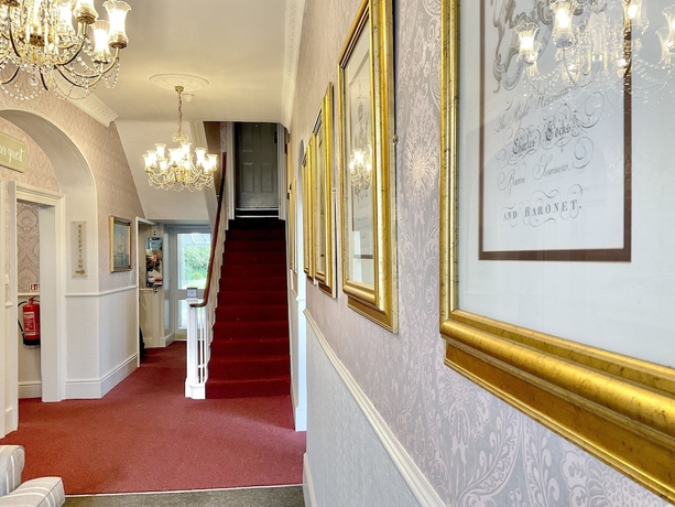 Imagen de los interiores del Hotel Ashton Court. Foto 19