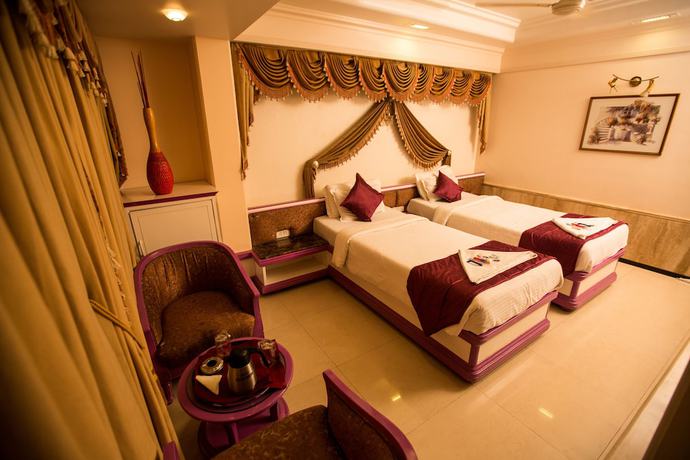 Imagen de la habitación del Hotel Ashwin. Foto 14