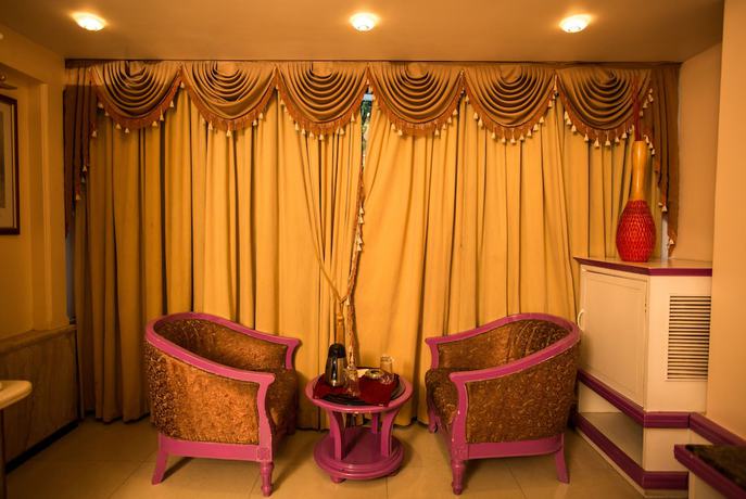 Imagen de la habitación del Hotel Ashwin. Foto 18