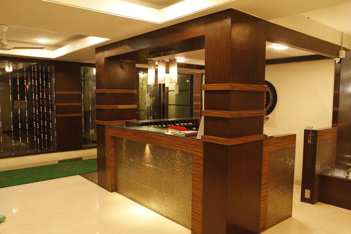 Imagen de los interiores del Hotel Ashwin Igatpuri, Pure Veg and Jain Food. Foto 8