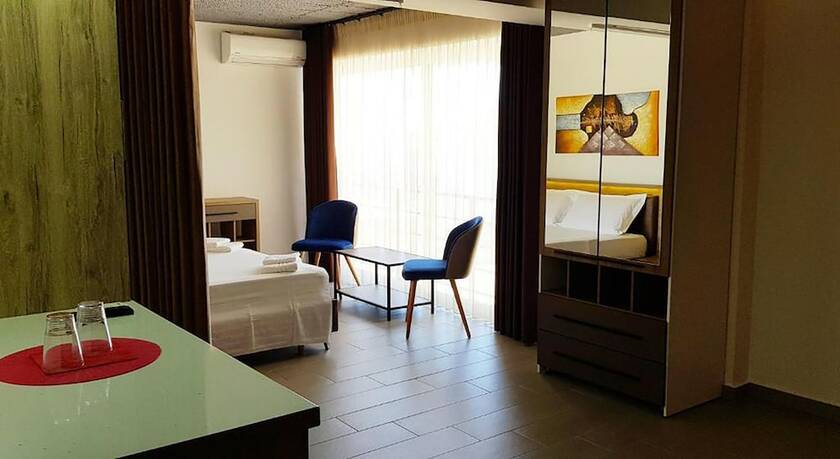 Imagen de la habitación del Hotel Asi Rooftop. Foto 18