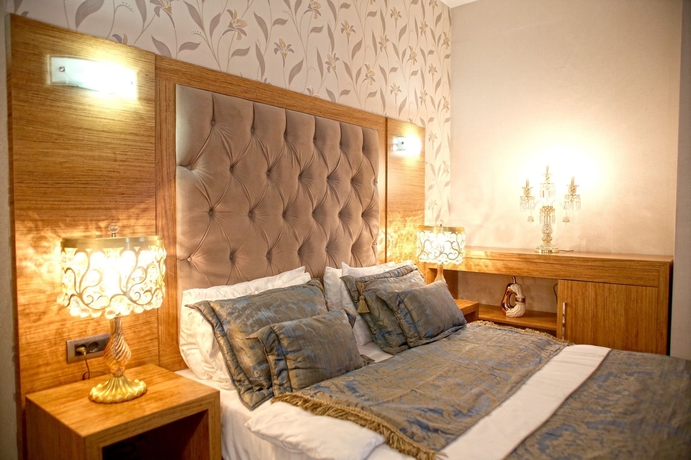 Imagen de la habitación del Hotel Asia Artemis Suite. Foto 3