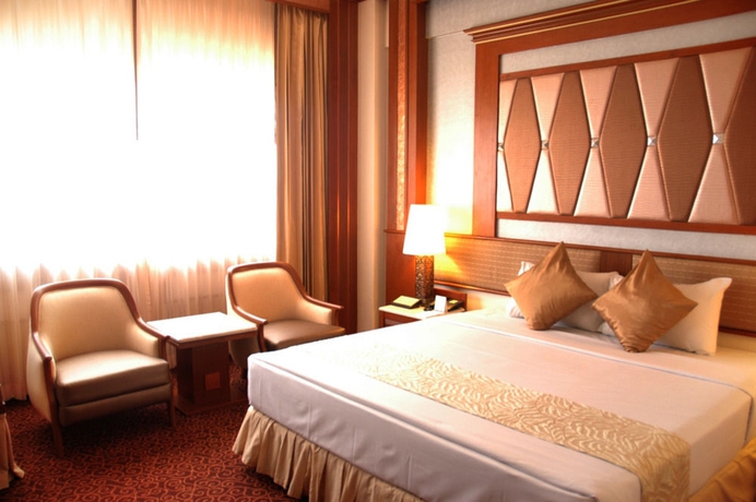 Imagen de la habitación del Hotel Asia Bangkok. Foto 1