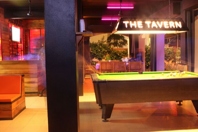 Imagen general del Hotel Asia Blue The Tavern Hacienda - Hostel. Foto 3