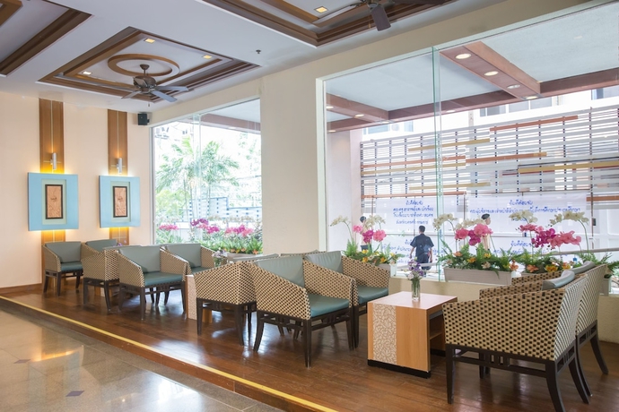 Imagen de los interiores del Hotel Asia Cha Am. Foto 18