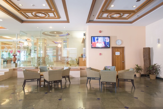 Imagen de los interiores del Hotel Asia Cha Am. Foto 19