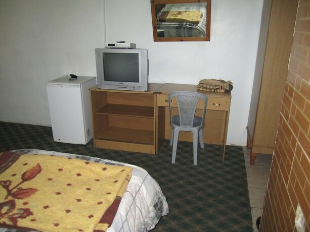 Imagen de la habitación del Hotel Asia. Foto 16