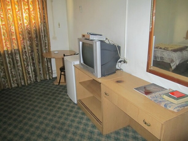 Imagen de la habitación del Hotel Asia. Foto 27