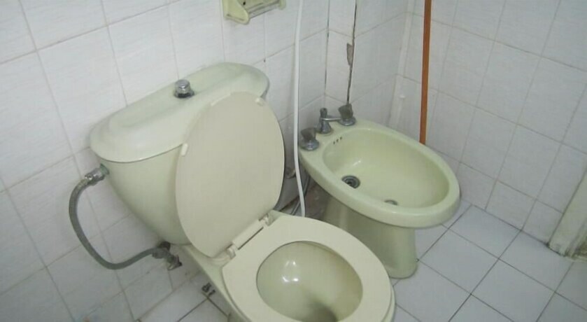 Imagen de la habitación del Hotel Asia. Foto 28