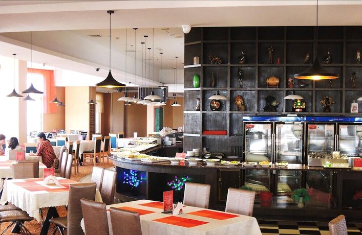 Imagen del bar/restaurante del Hotel Asia. Foto 3