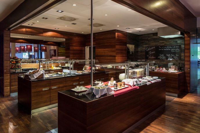 Imagen del bar/restaurante del Hotel Asia Hotel & Spa Leoben. Foto 5