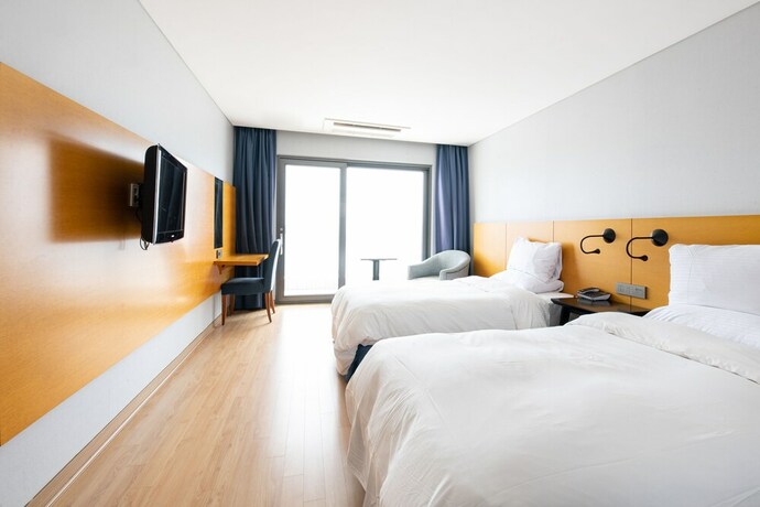 Imagen general del Hotel Asia Lakeside. Foto 1