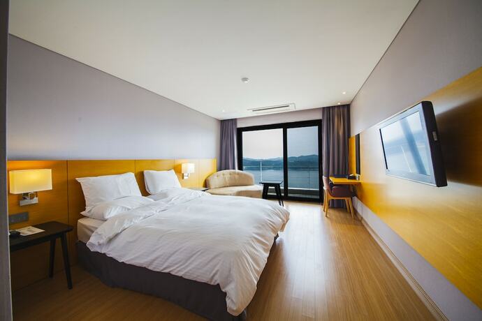 Imagen de la habitación del Hotel Asia Lakeside. Foto 21