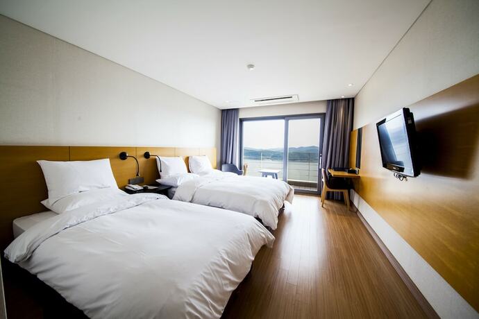 Imagen de la habitación del Hotel Asia Lakeside. Foto 26