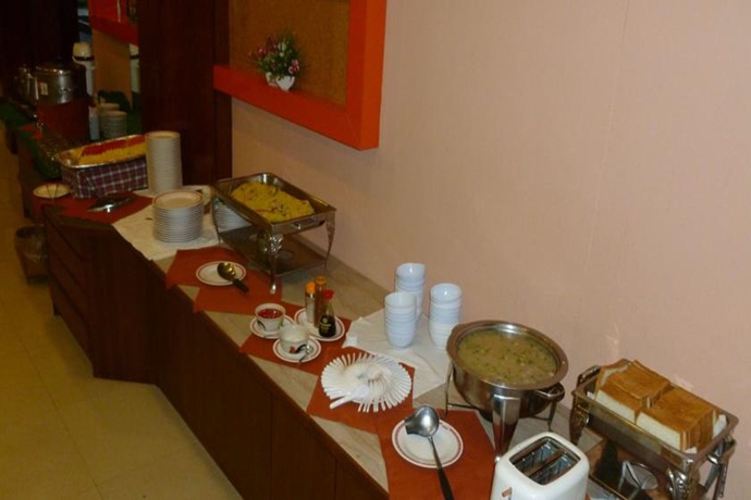 Imagen del bar/restaurante del Hotel Asia Lampang. Foto 6