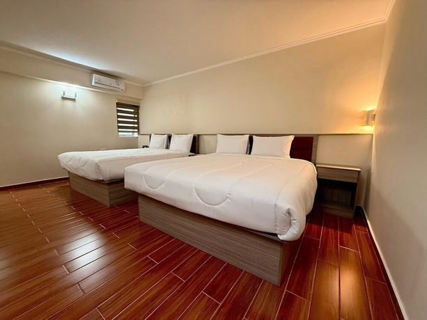 Imagen de la habitación del Hotel Asia Pacifico. Foto 4