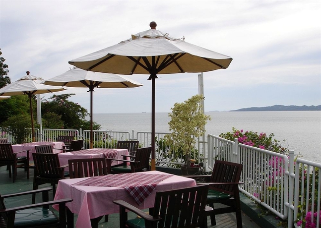 Imagen de los exteriores del Hotel Asia Pattaya. Foto 10