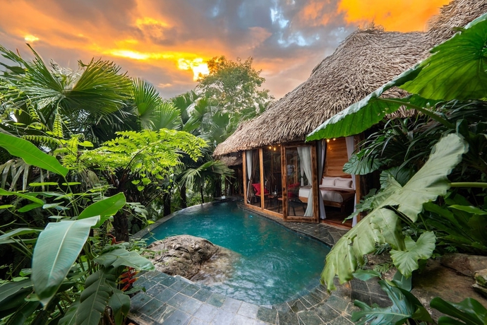 Imagen de la habitación del Hotel Asia Tropical Resort. Foto 6