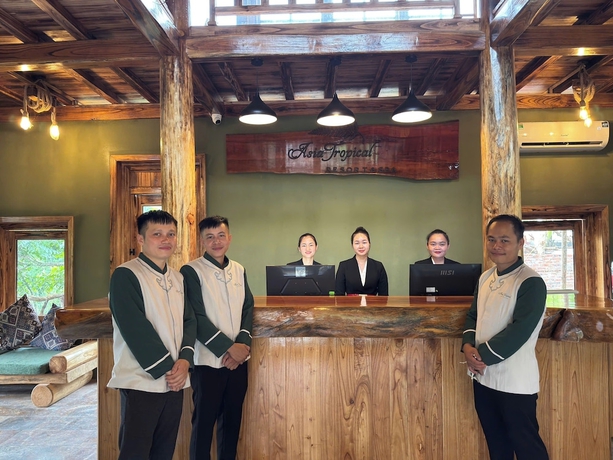 Imagen de los interiores del Hotel Asia Tropical Resort. Foto 15