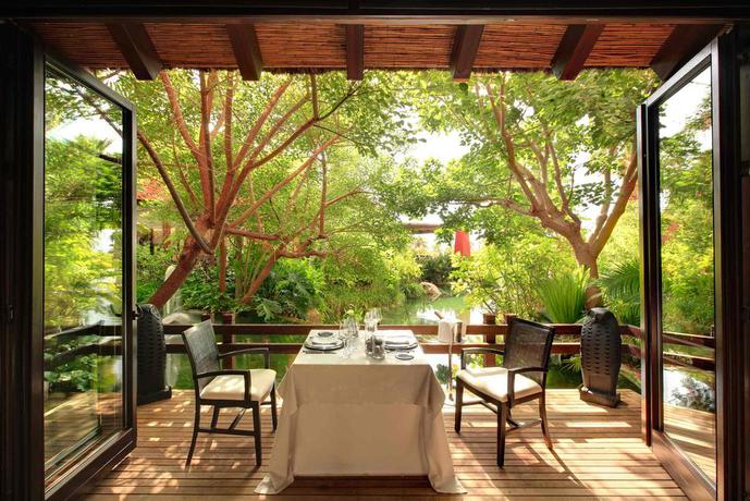 Imagen de los exteriores del Hotel Asia gardens Hotel & Thai Spa. Foto 6