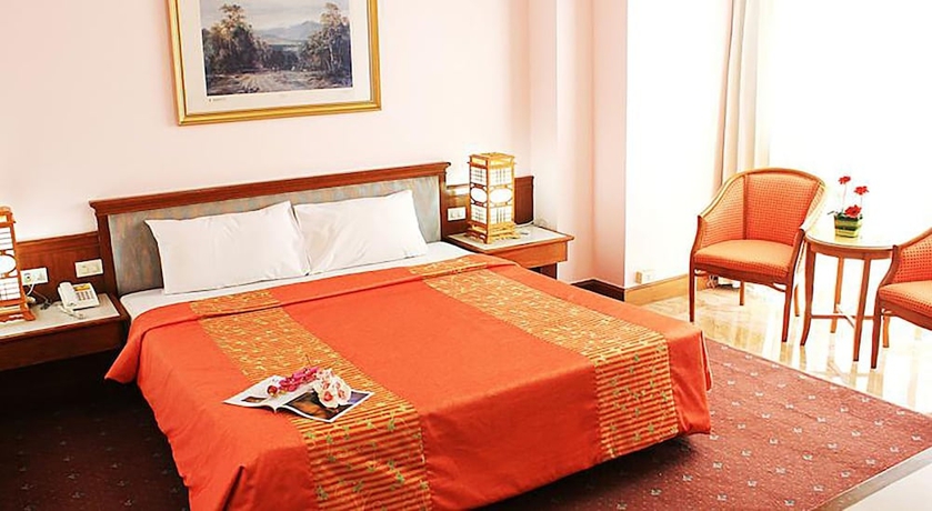 Imagen de la habitación del Hotel Asian Hatyai. Foto 6