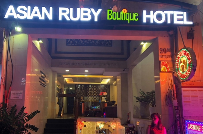 Imagen de la piscina del Hotel Asian Ruby Boutique. Foto 18