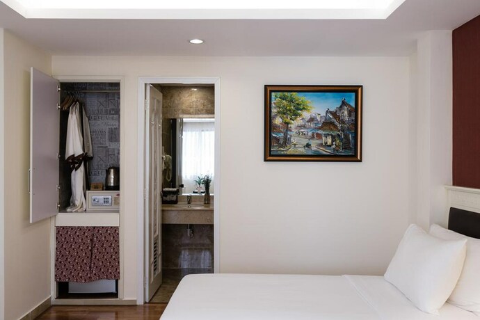 Imagen de la habitación del Hotel Asian Ruby Center Point. Foto 10