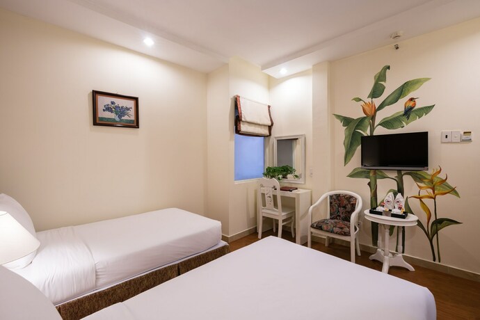 Imagen de la habitación del Hotel Asian Ruby Center Point. Foto 16