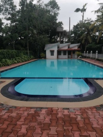 Imagen de la piscina del Hotel Asiri. Foto 12