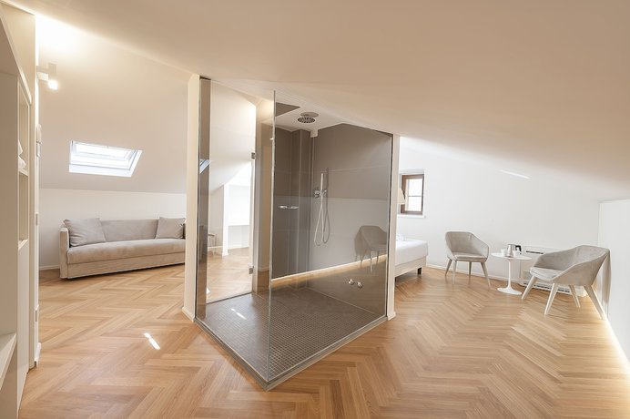 Imagen de la habitación del Hotel Asisium Boutique. Foto 15