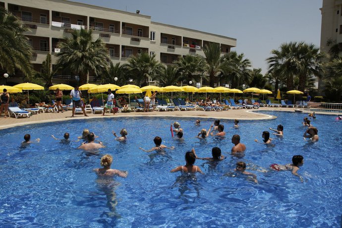 Imagen de la piscina del Hotel Aska Bayview Resort – All Inclusive. Foto 14