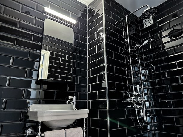 Imagen de la habitación del Hotel Aska. Foto 17